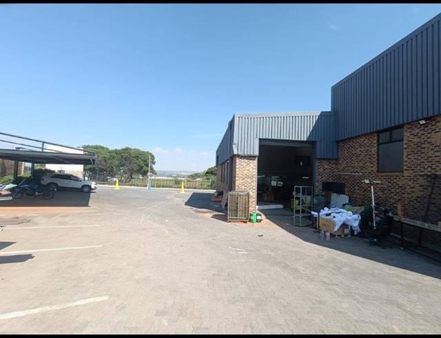 INDUSTRIAL PROPERTY TO RENT IN LASER PARK
